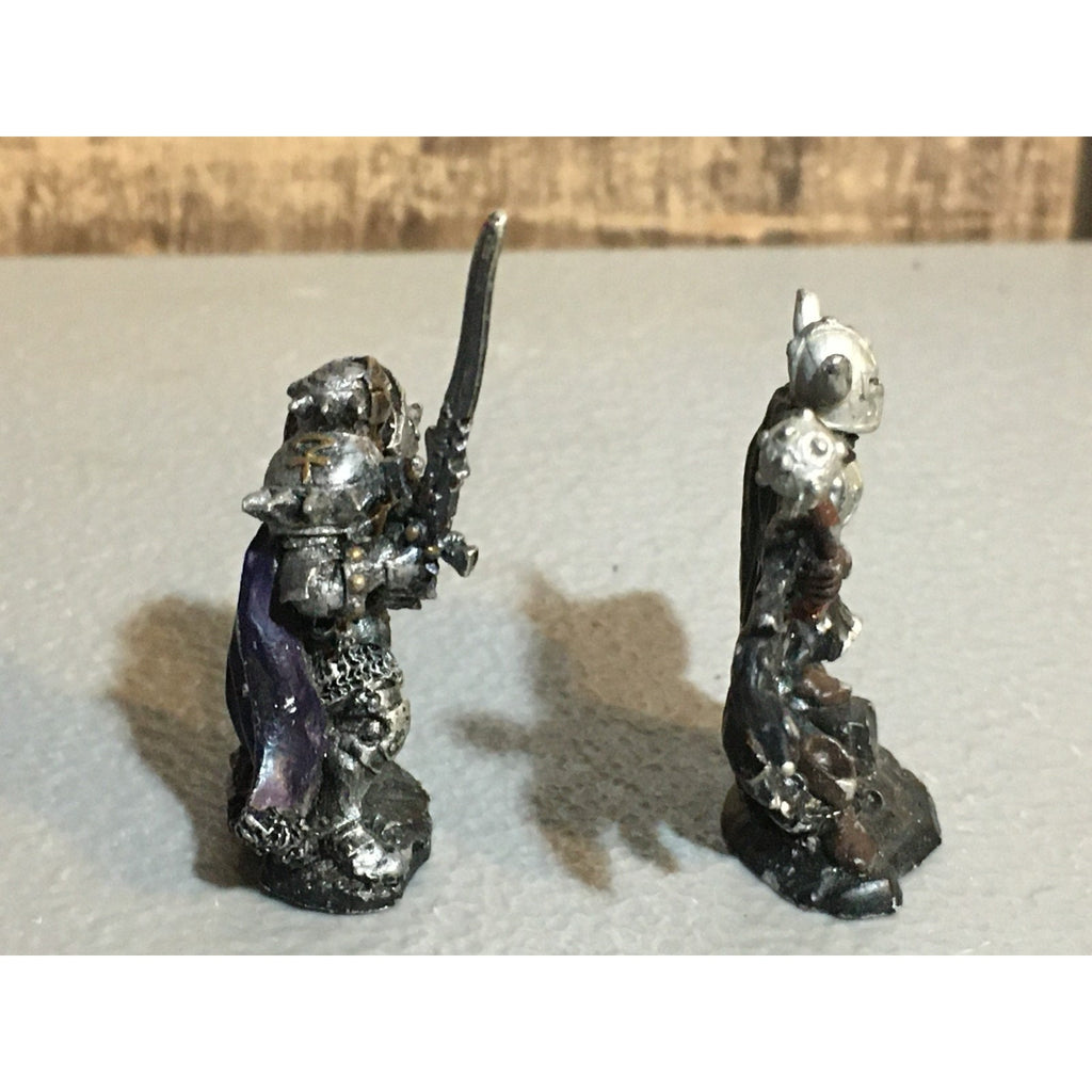 A24859 UNBRANDED METAL TABLETOP OLD OOP D&D FANTASY KNIGHTS SWORDSMEN MINIATURES