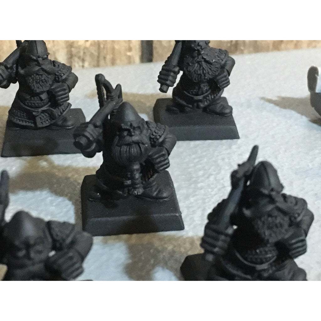 A33418 WARHAMMER FANTASY OLD WORLD DWARFS DWARF CROSSBOWMEN 8 PK + INCOMP