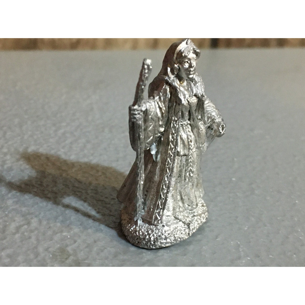 A29803 METAL UNKNOWN TABLETOP WARGAMES RPG WOMAN WIZARD SORCERESS MAGE