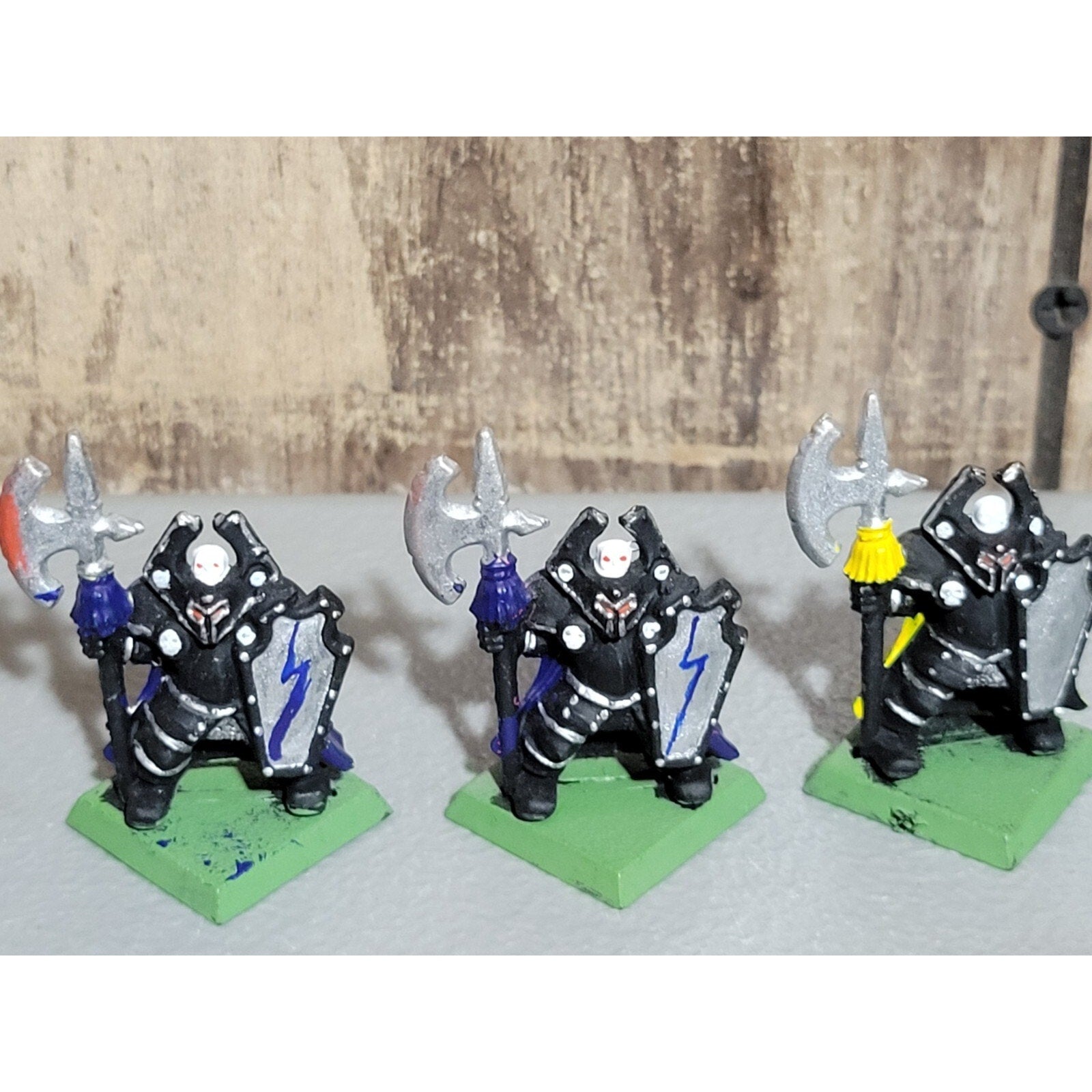 A18995 WARHAMMER FANTASY CHAOS MORTALS CLASSIC WARRIORS 3 PK