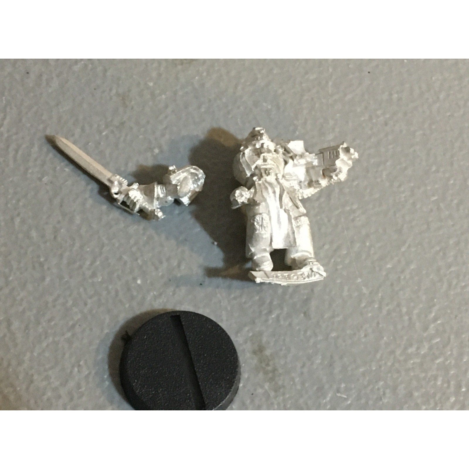 A33832 WARHAMMER 40K SPACE MARINES GREY KNIGHTS METAL JUSTICAR NO BACKPACK GW