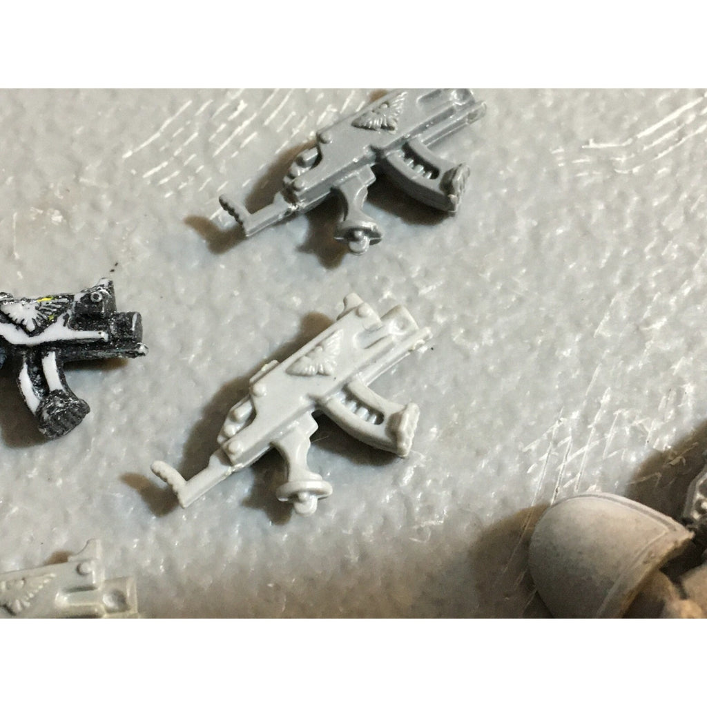 A23141 WARHAMMER 40K SPACE MARINES ROGUE TRADER BITS LOT BOLTERS GW
