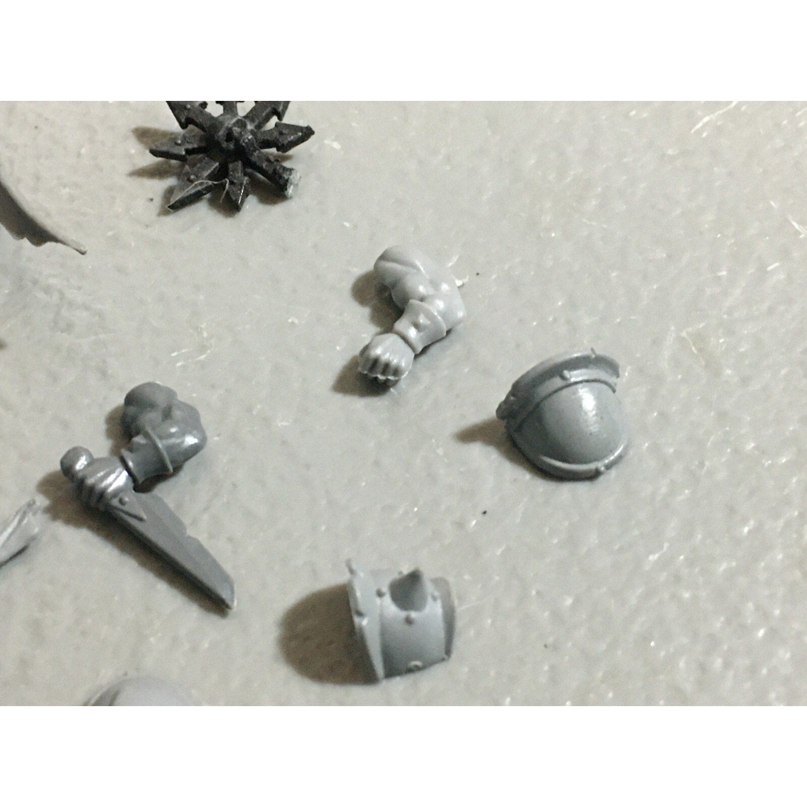 A22266 WARHAMMER FANTASY CHAOS MORTALS BITS LOT MIXED BANNERS ACCESSORIES GW