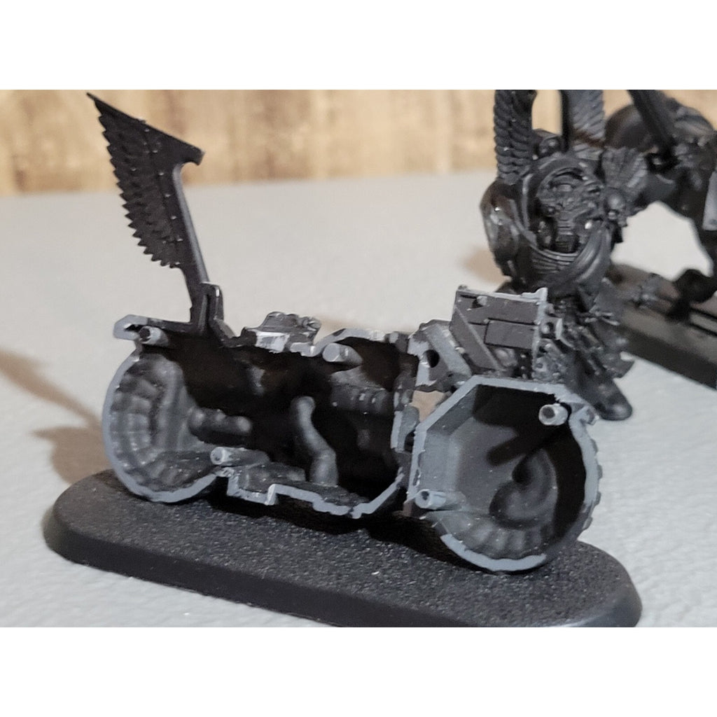A18511 WARHAMMER 40K SPACE MARINES DARK ANGELS INCOMPLETE LOT TERMINATOR BIKE