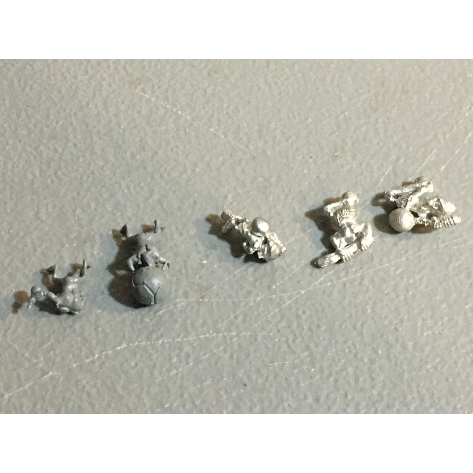 A25016 WARHAMMER FANTASY ORCS & GOBLINS METAL SNOTLINGS 3 PK + 2 PLASTIC GW