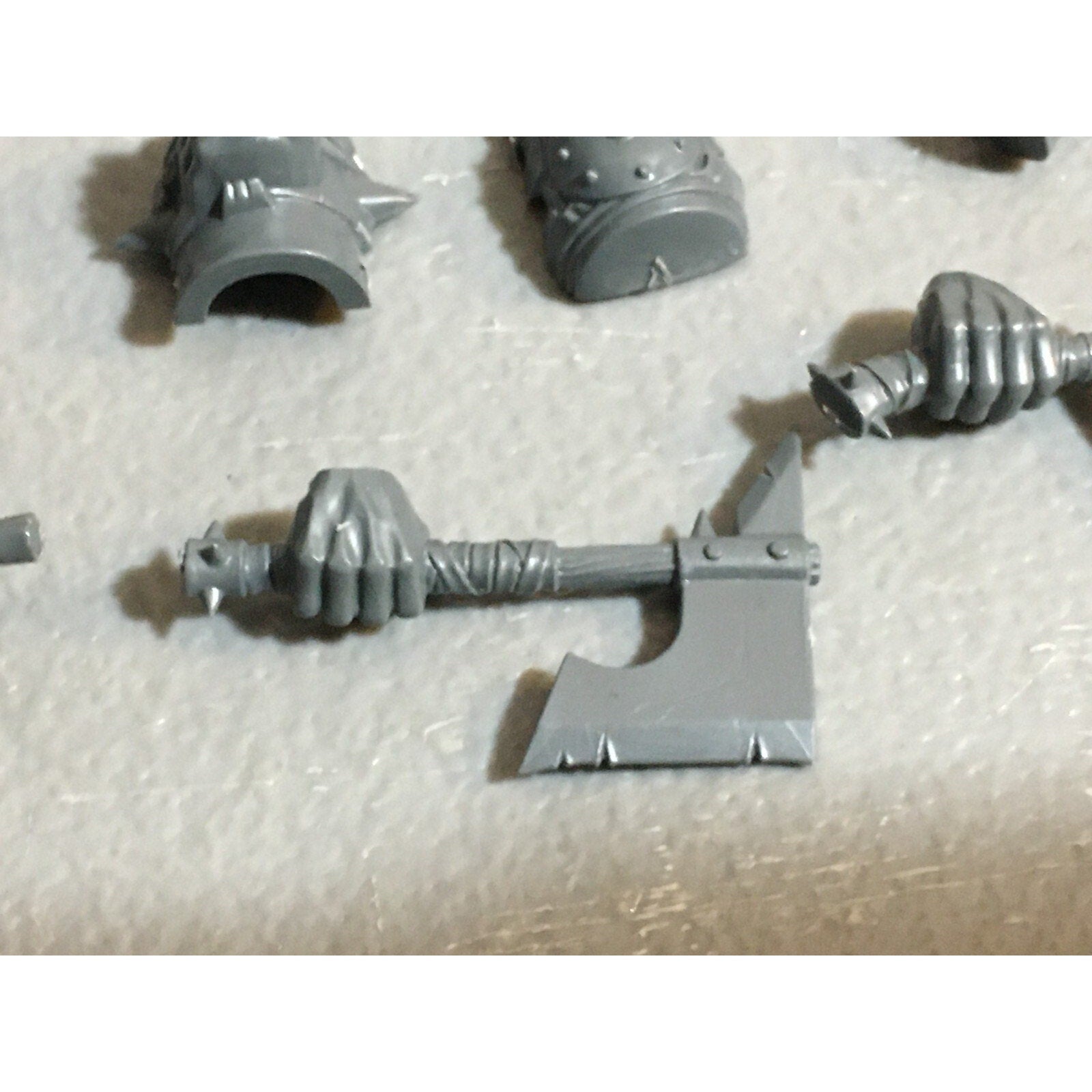 A23170 WARHAMMER FANTASY CHAOS BEASTMEN BITS LOT MINOTAUR MIXD GW GAMES WORKSHOP