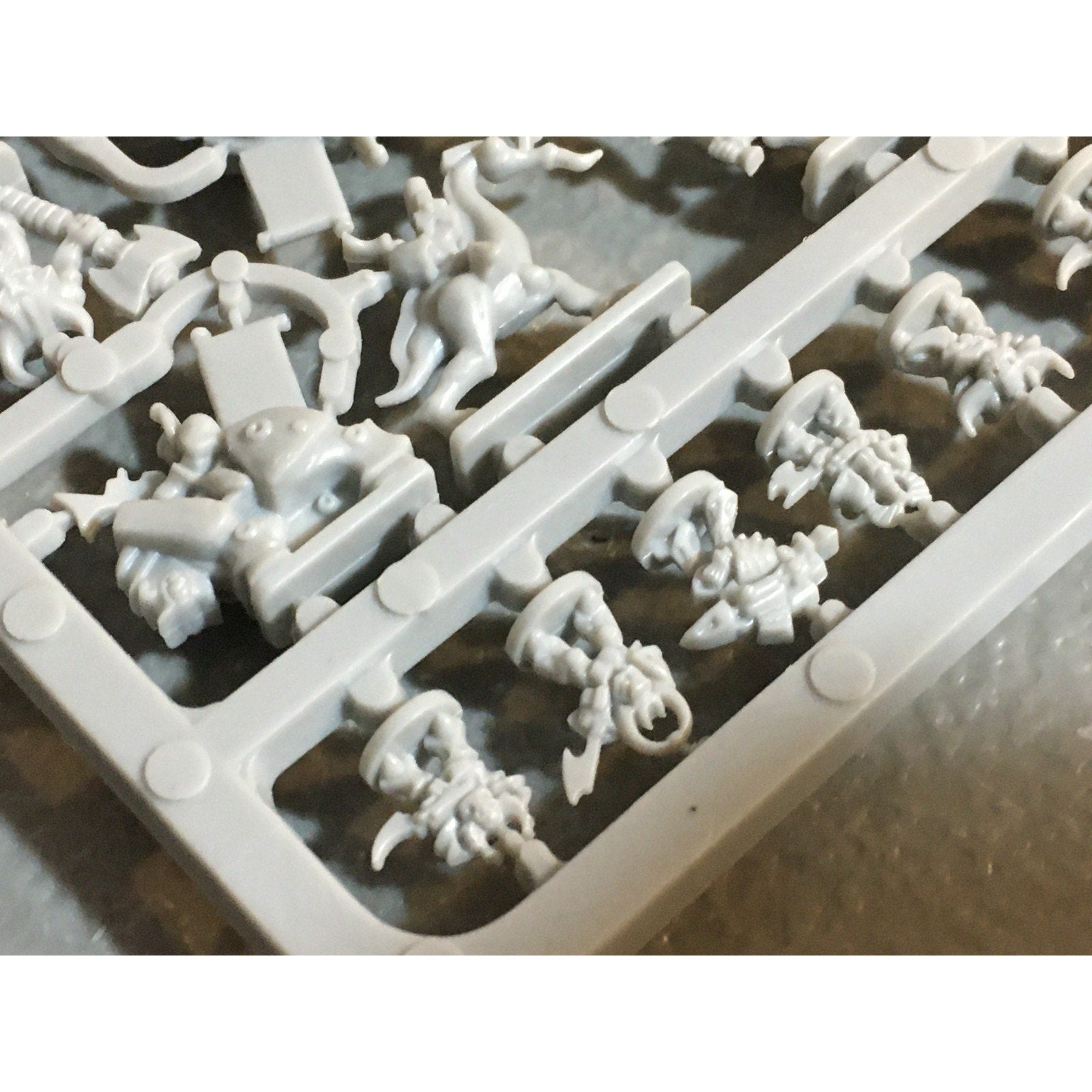 A24399 EPIC 40K CHAOS HORDES DAEMONS SLAANESH MARINES SPRUE GW GAMES WORKSHOP