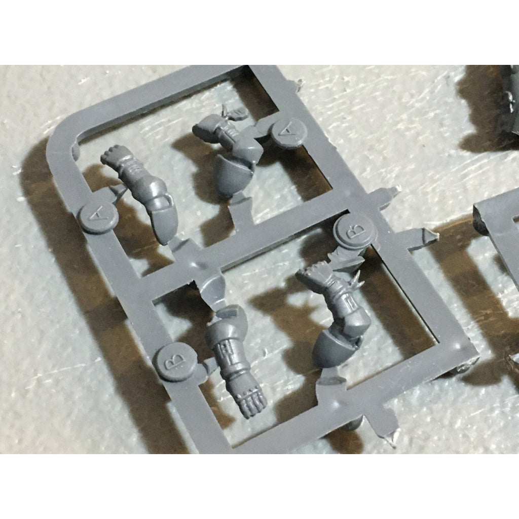 A23175 WARHAMMER 40K SPACE MARINES WOLVES BITS LOT MIXED GW GAMES WORKSHOP