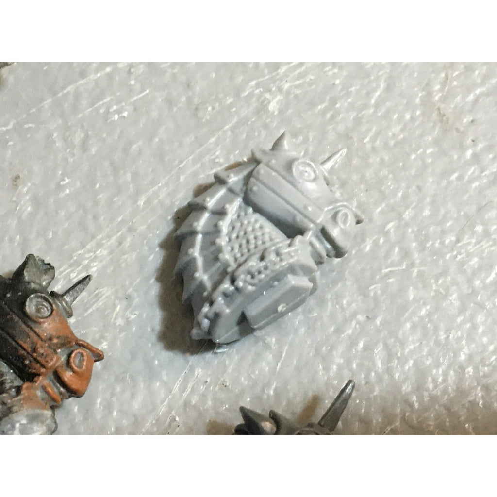 A23198 WARHAMMER FANTASY THE EMPIRE BITS LOT HORSE HEADS GW GAMES WORKSHOP
