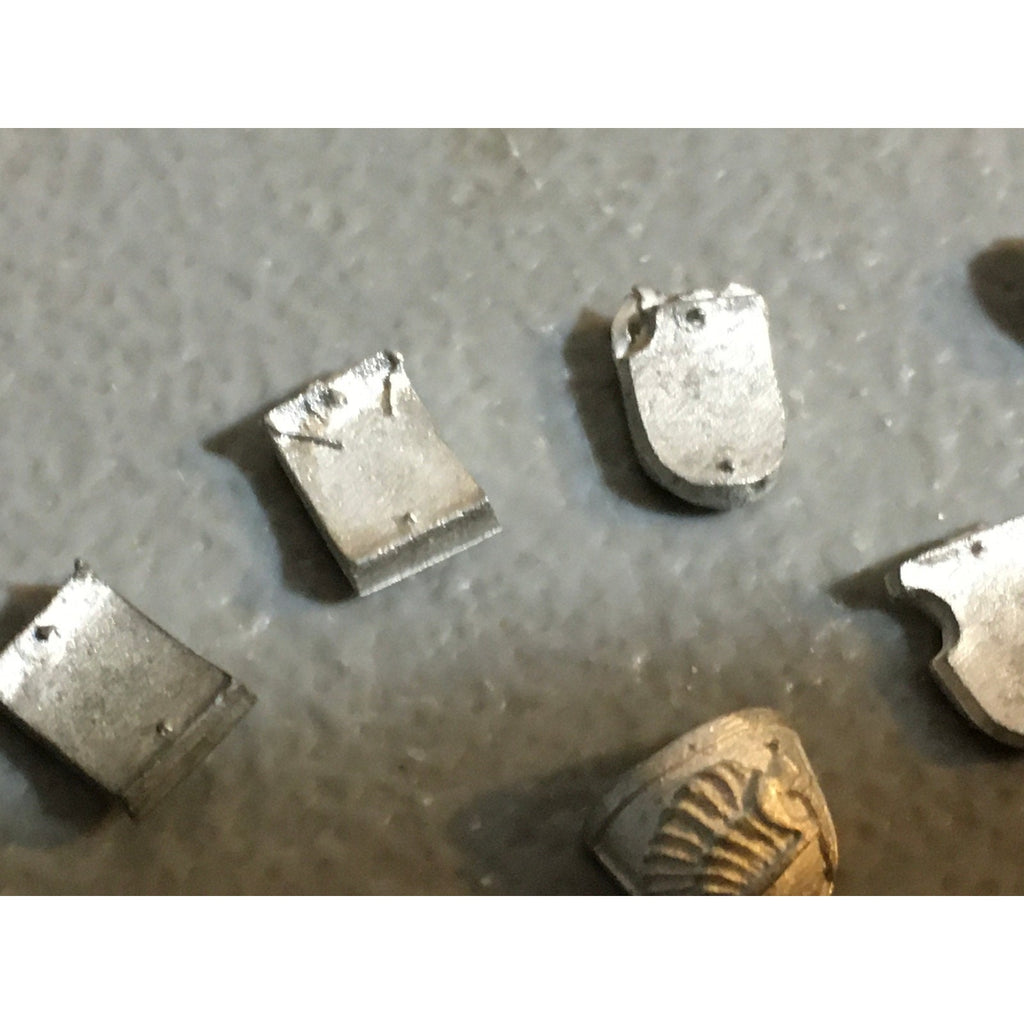 A32484 WARHAMMER 40K SPACE MARINES METAL BIT LOT SHOULDER PAD PLATE MULTIMELTA
