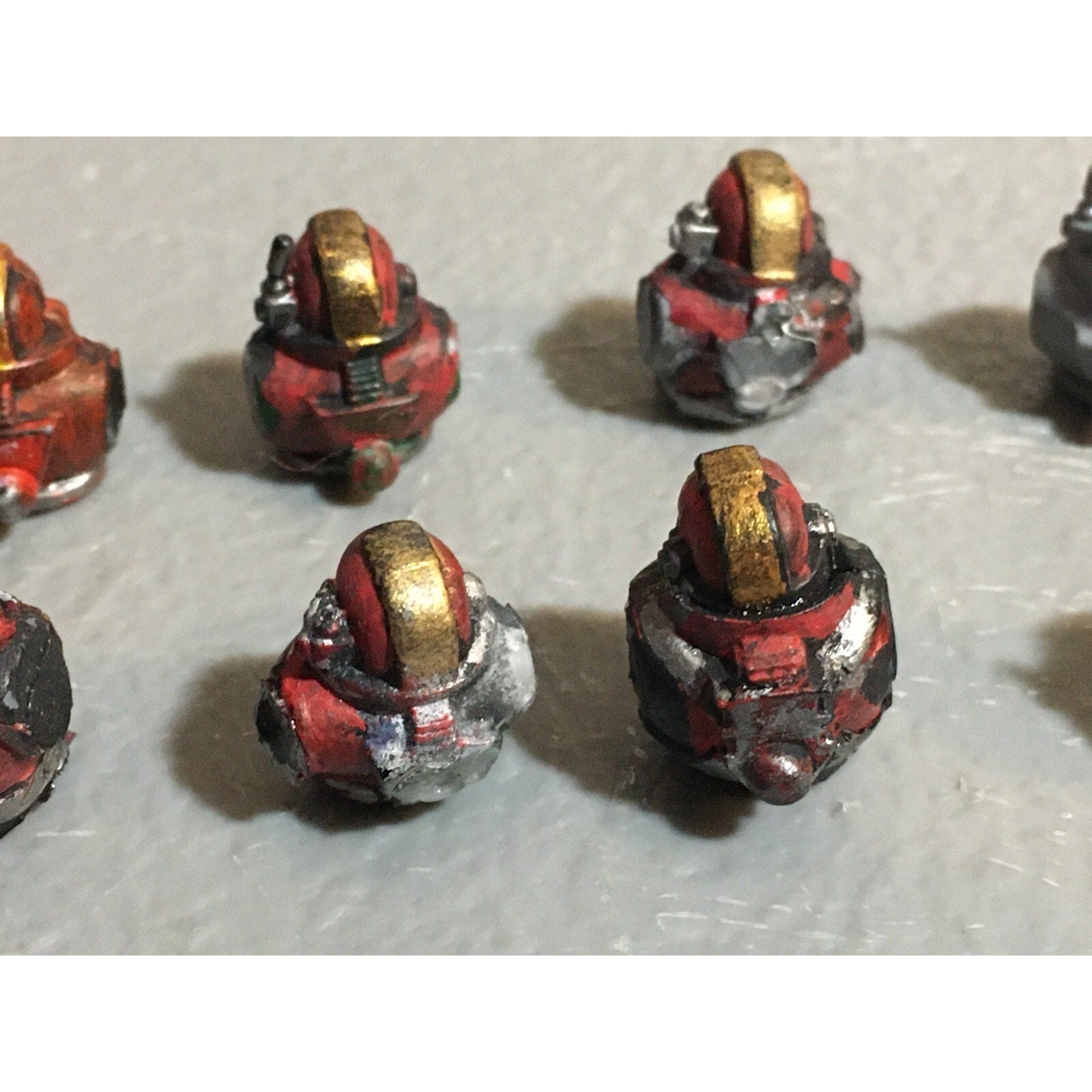 A23086 WARHAMMER 40K SPACE MARINES BITS LOT HEADS TORSOS GAMES WORKSHOP GW