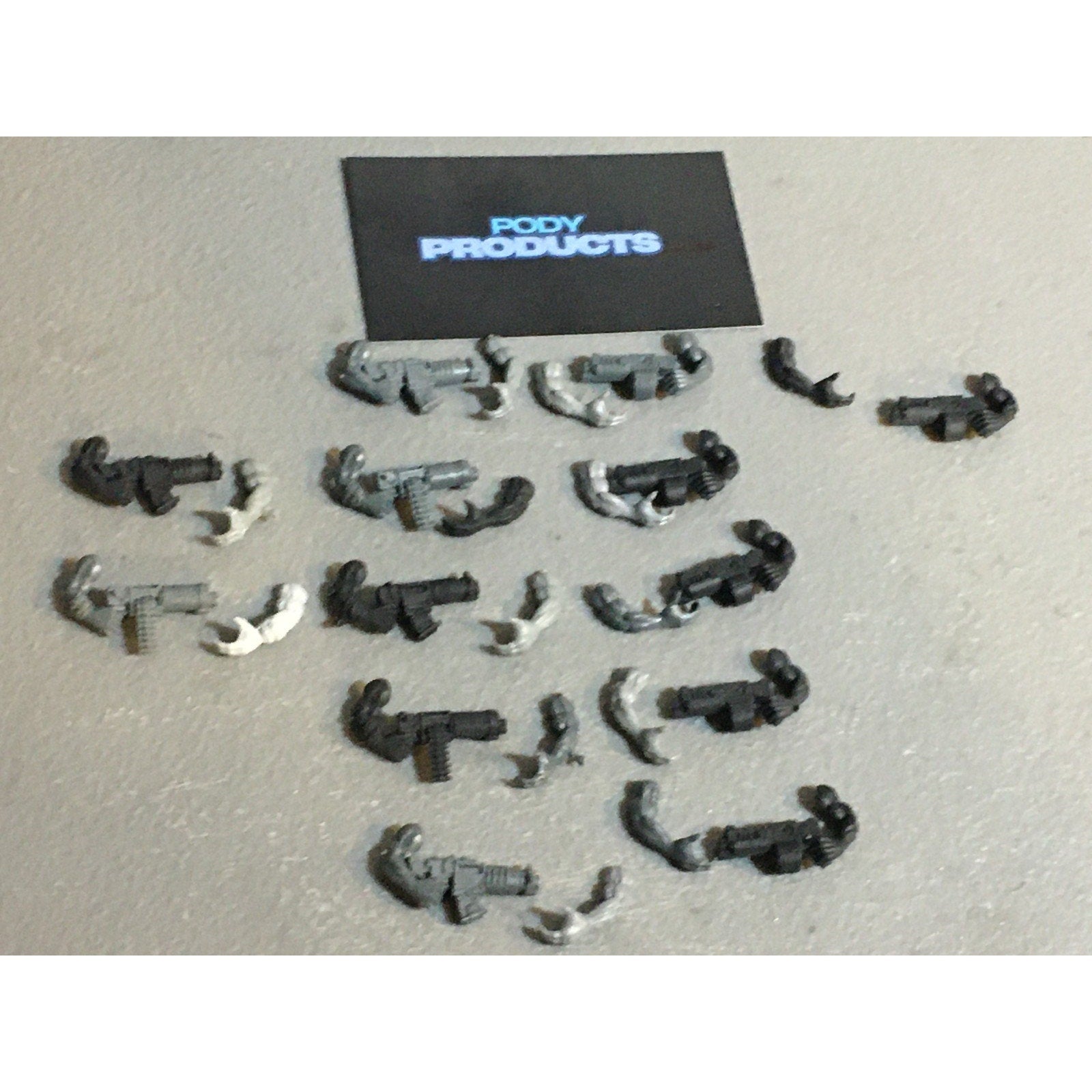 A33564 WARHAMMER 40K SPACE ORKS BITS LOT ARMS SHOOTA GW GAMES WORKSHOP