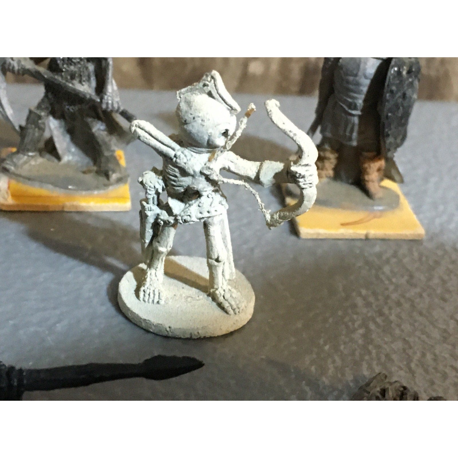 A32526 UNKNOWN METAL MINIATURES SKELETON LOT 6 PK WARRIOR CASUALTY