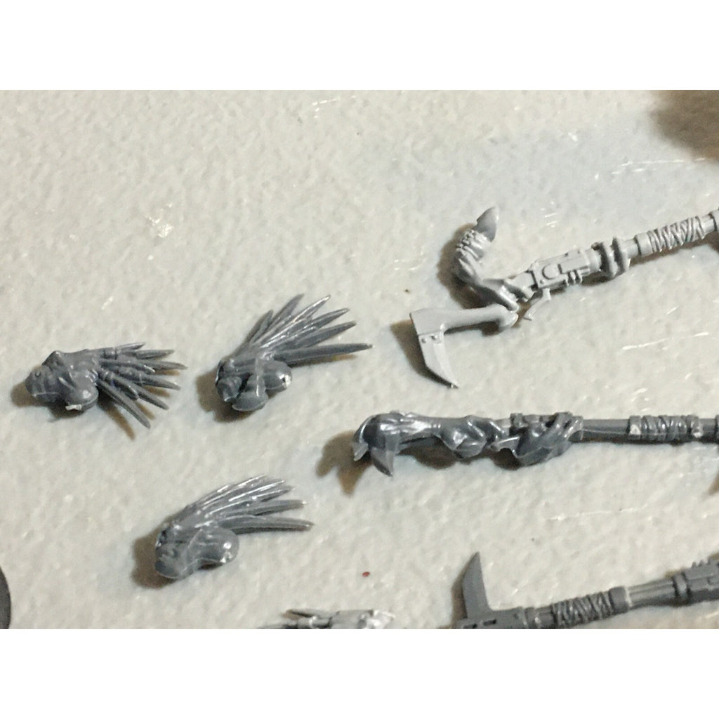 A23027 WARHAMMER 40K TAU EMPIRE BITS LOT KROOT GUNS HEADS GAMES WORKSHOP GW