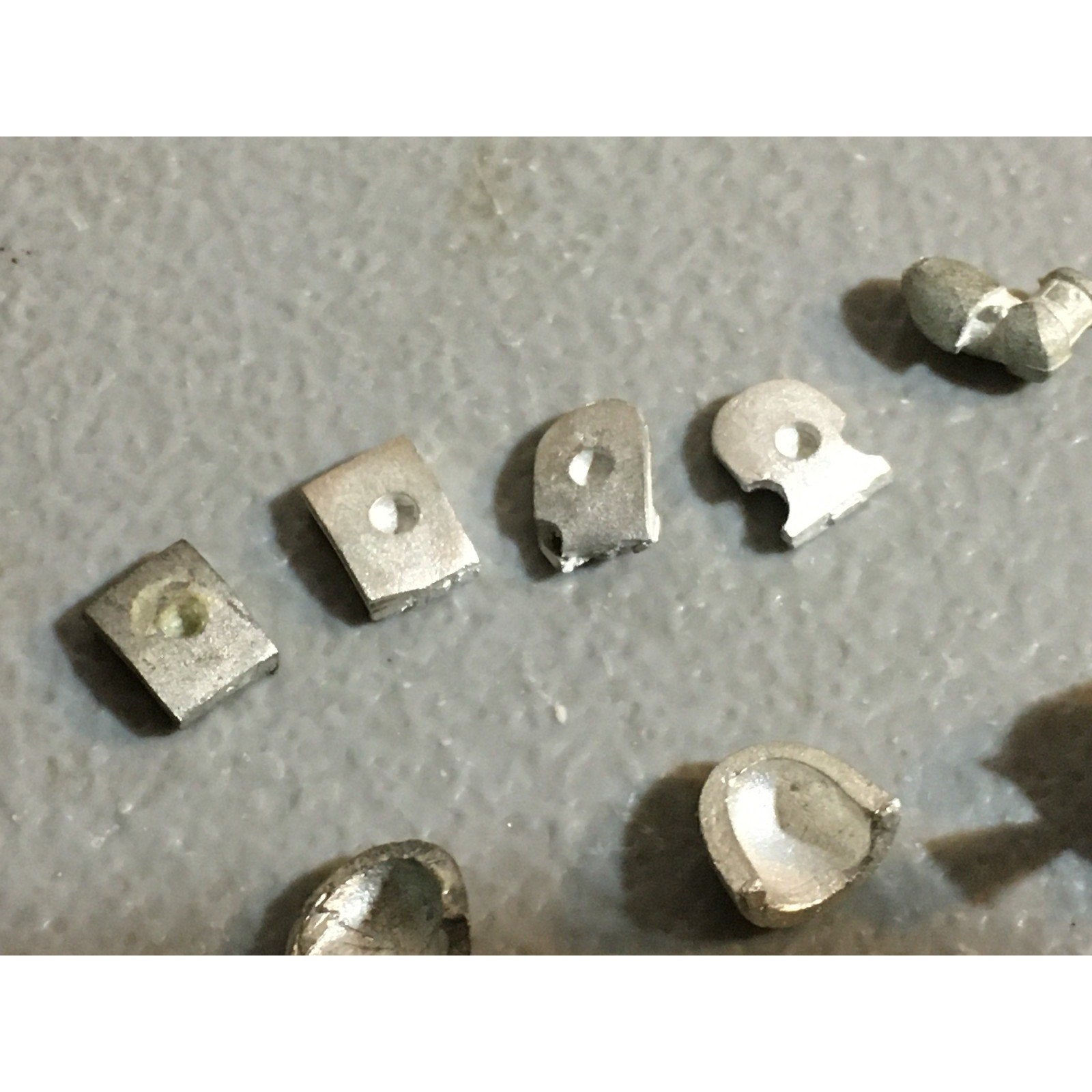 A32484 WARHAMMER 40K SPACE MARINES METAL BIT LOT SHOULDER PAD PLATE MULTIMELTA