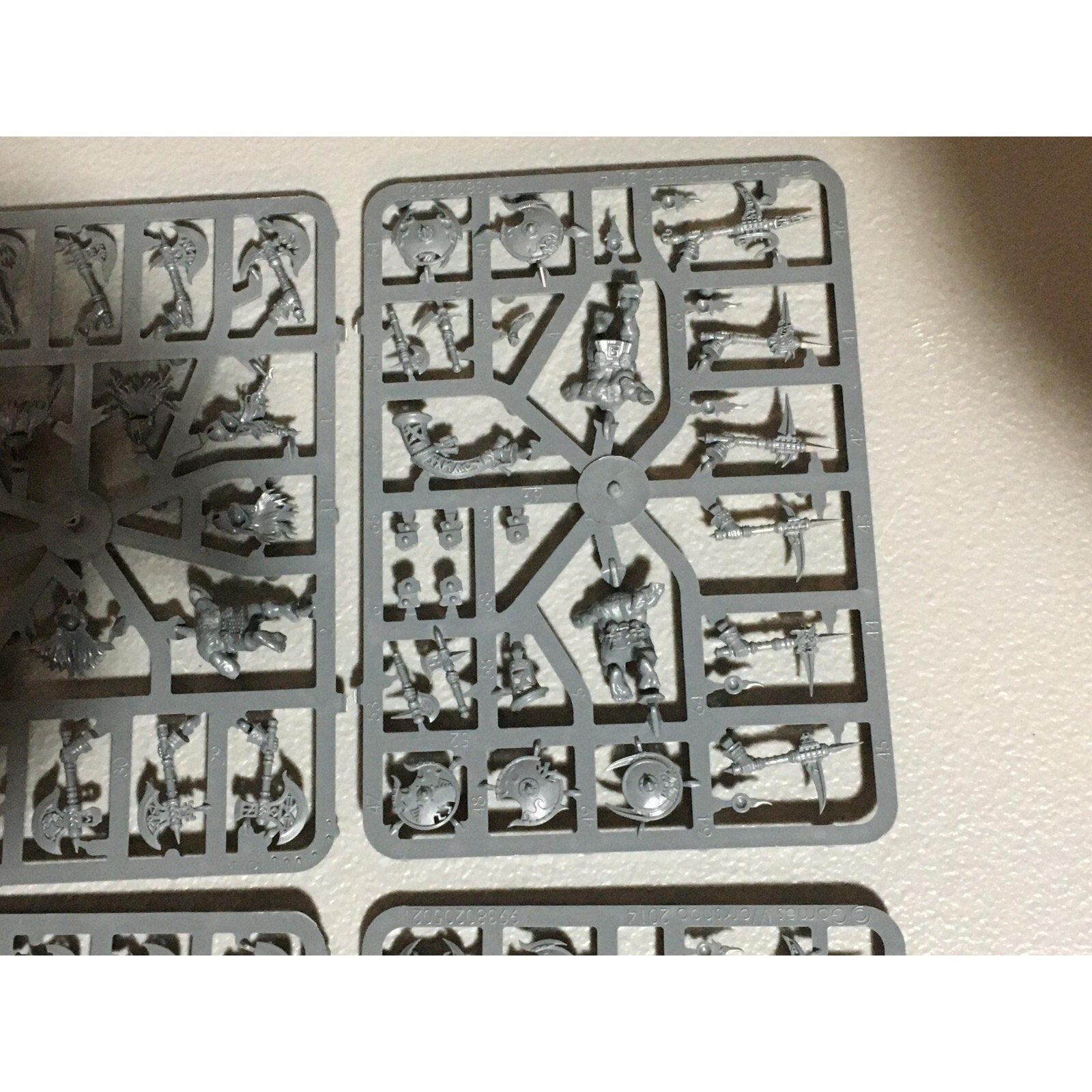 A20190 WARHAMMER AOS FYRESLAYERS BITS LOT VULKITE BERZERKERS NOS 10 PK ON SPRUE