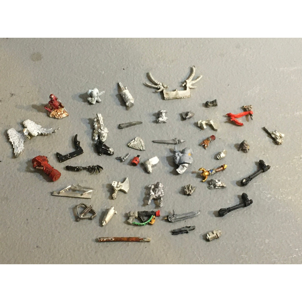 A32573 UNKNOWN MINIATURES ALL METAL BITS LOT WINGS ARM HEAD RPG TABLETOP