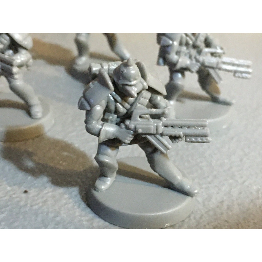 A30063 UNKNOWN TABLE TOP SCI-FI POWER ARMOR SOLDIERS 10 PK WAR GAMES