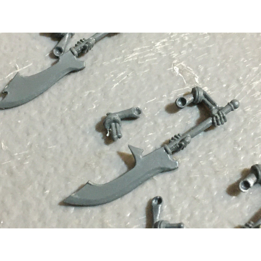 A23421 WARHAMMER FANTASY VAMPIRE COUNTS BITS LOT SKELETON WIGHT GREAT WEAPON ARM