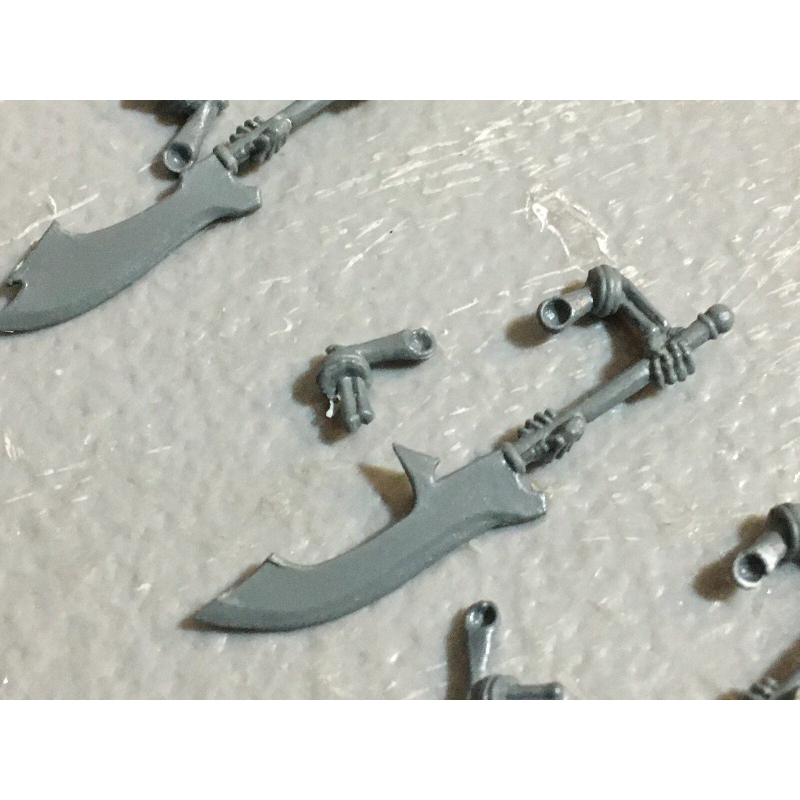 A23421 WARHAMMER FANTASY VAMPIRE COUNTS BITS LOT SKELETON WIGHT GREAT WEAPON ARM