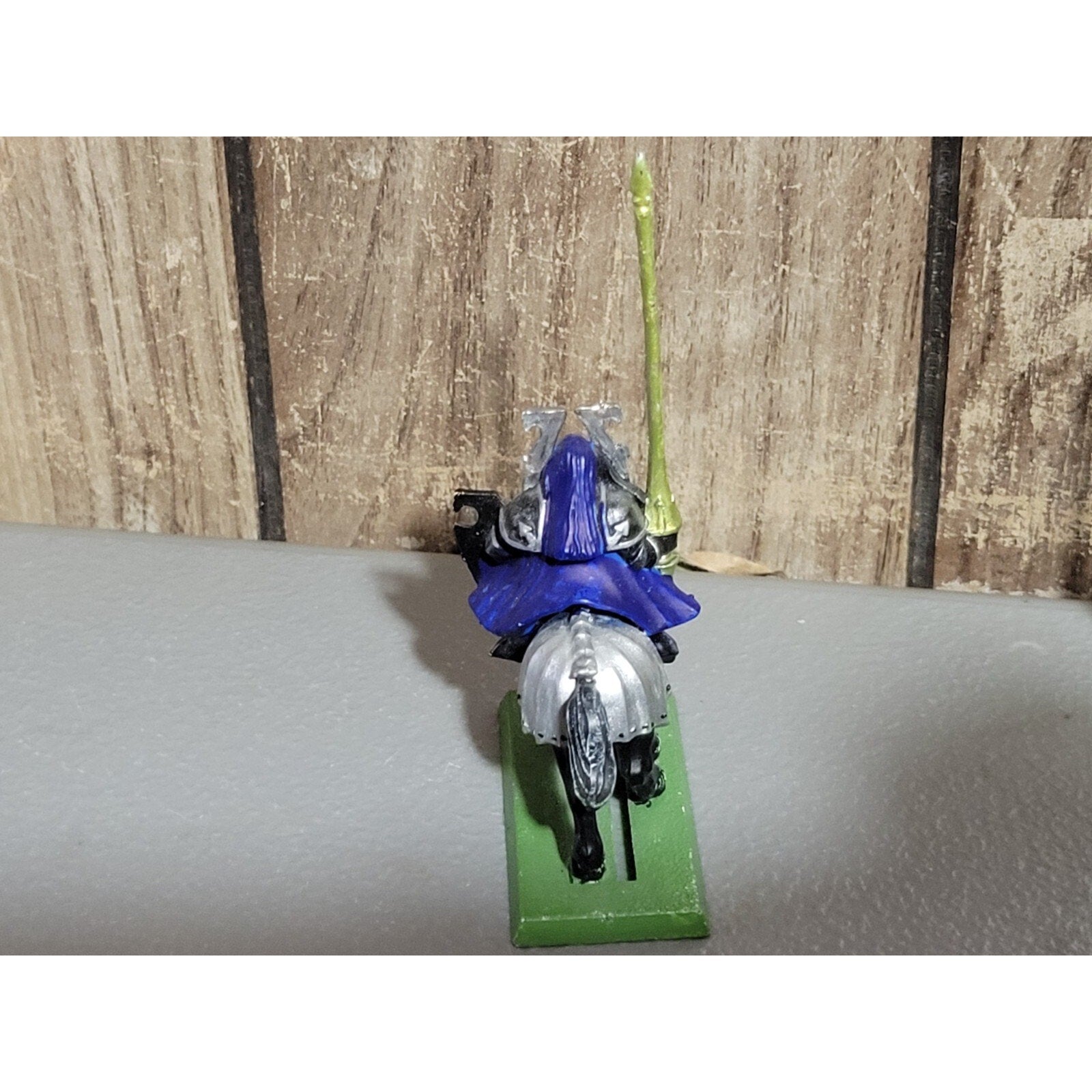 A18999 WARHAMMER FANTASY CHAOS MORTALS CLASSIC KNIGHT PLASTIC