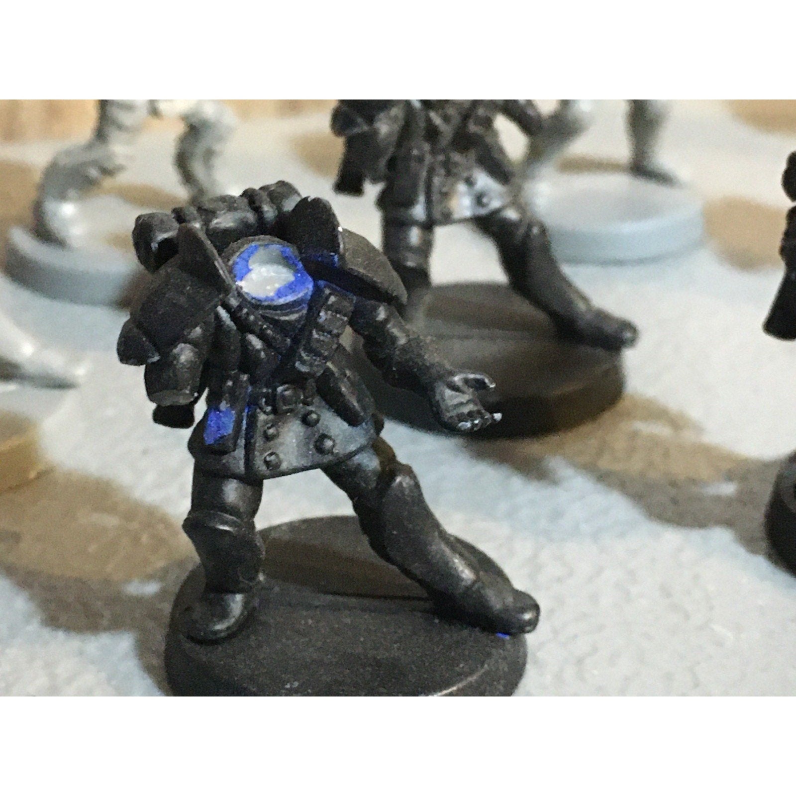 A30066 UNKNOWN TABLE TOP SCI-FI POWER ARMOR SOLDIERS 11 PK INCOMPLETE WAR GAMES