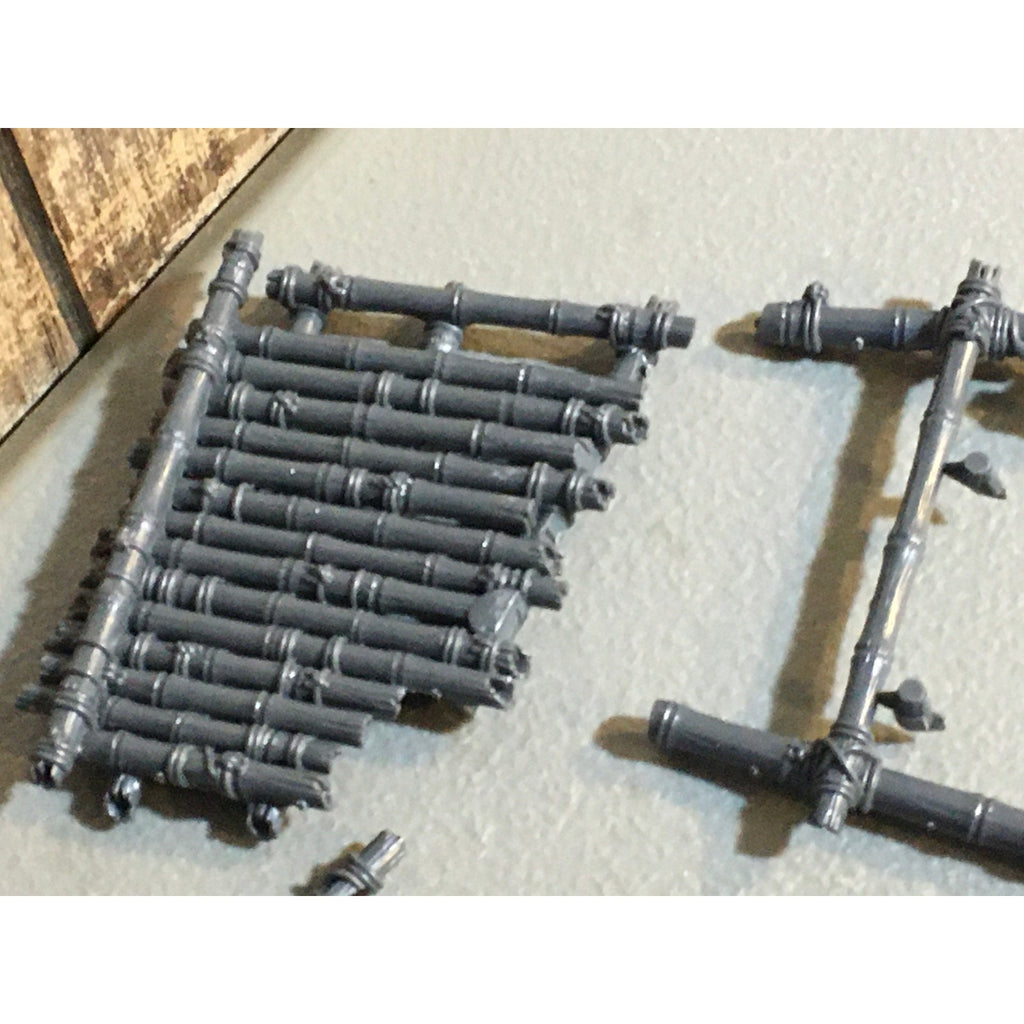 A32568 UNKNOWN MINIATURES PLASTIC BITS LOT FANTASY TERRAIN TREE BRIDGE PARTS GW