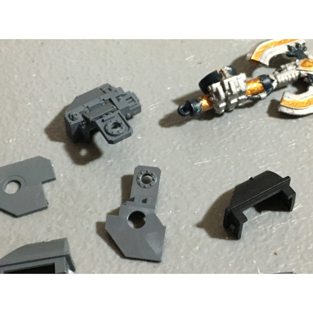 A22365 WARHAMMER 40K BITS LOT SPACE MARINES DREADNOUGHT GW GAMES WORKSHOP