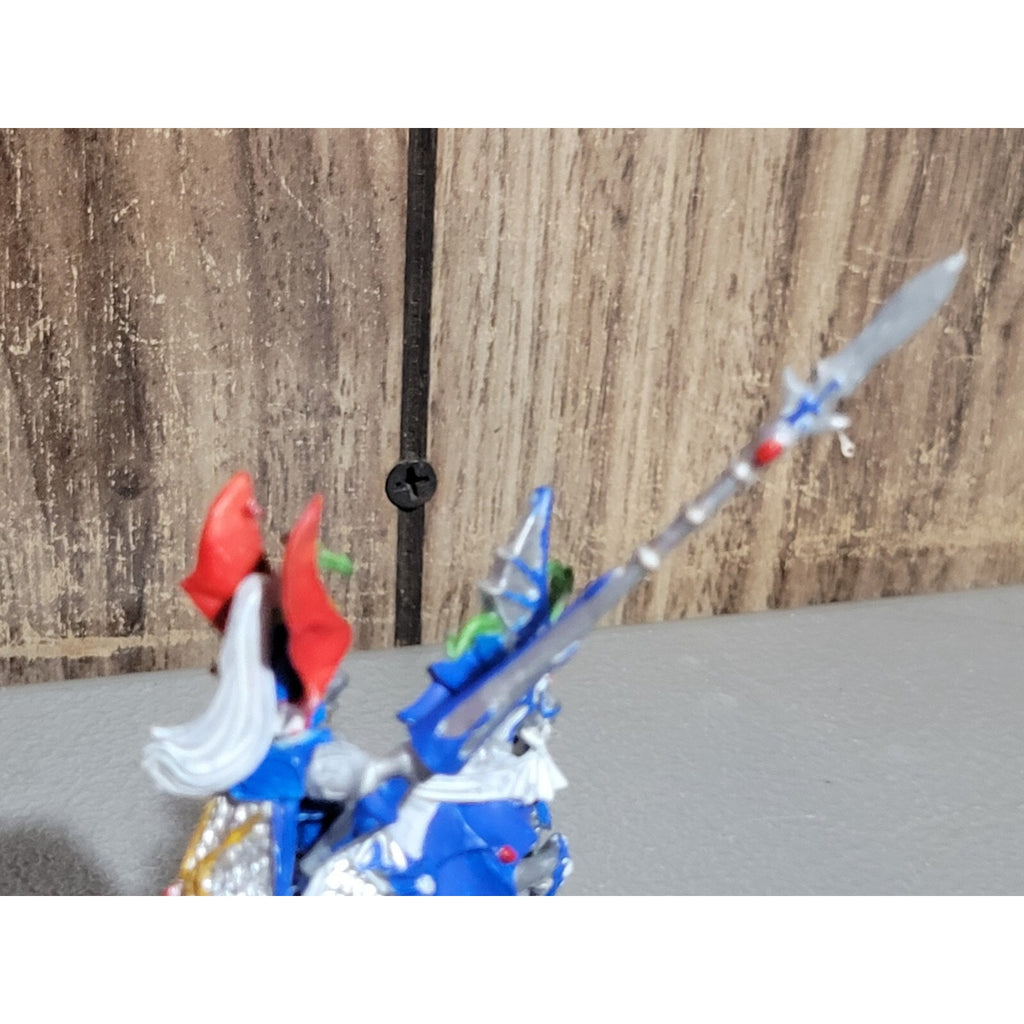 A17899 WARHAMMER FANTASY HIGH ELVES PRINCE CUST ARM / NO SHOULDER PAD