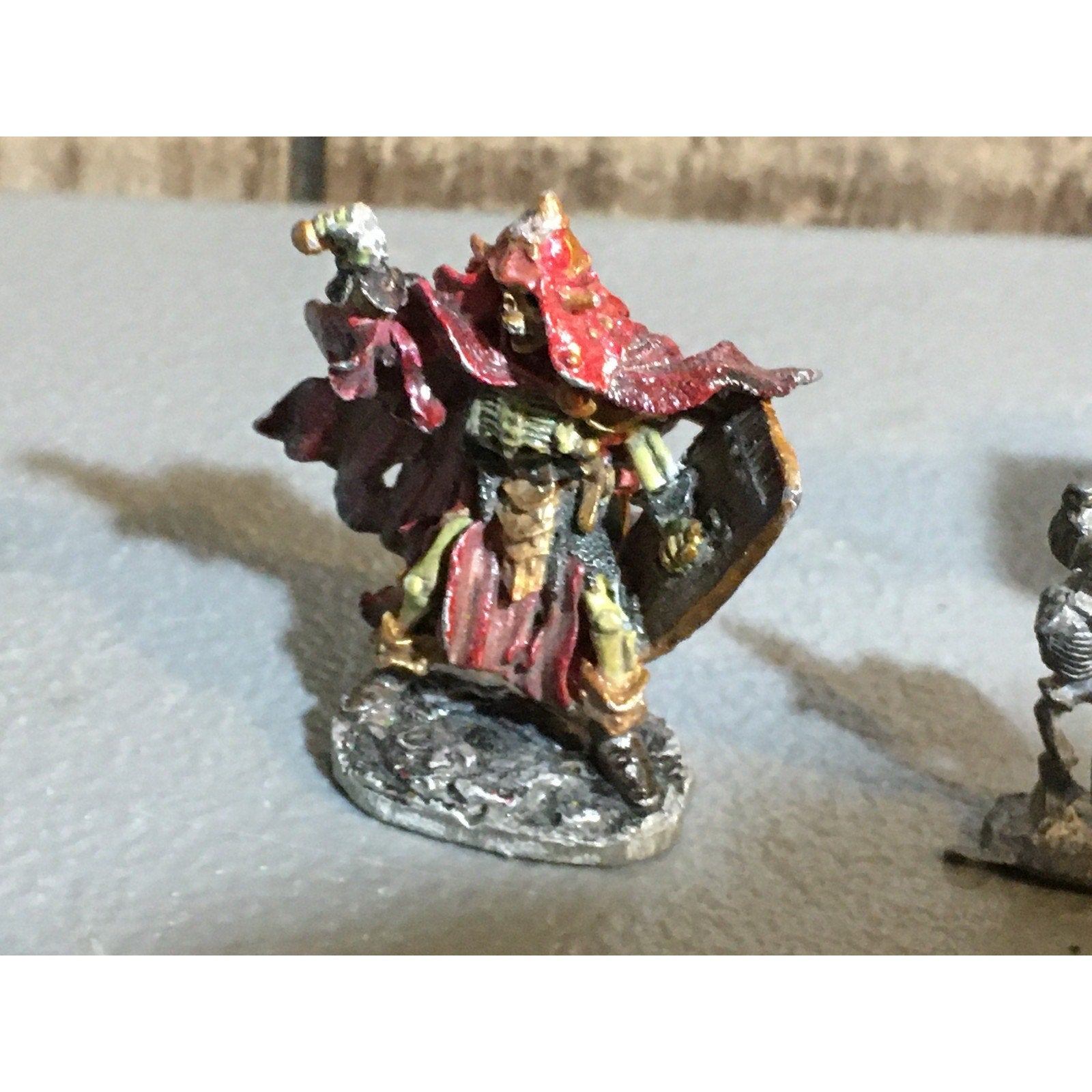 A32508 UNKNOWN METAL MINIATURES LOT UNDEAD SKELETON WARRIOR HORSE