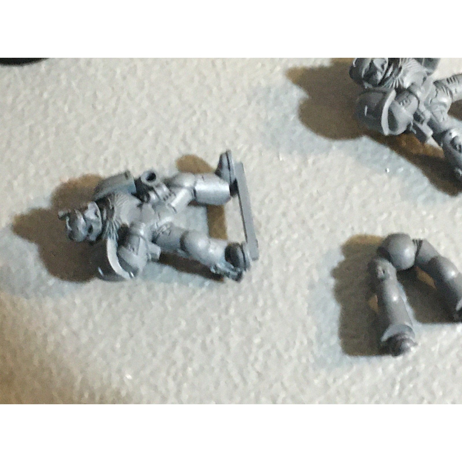 A31130 WARHAMMER 40K SPACE MARINES MIXED LOT INCOMPLETE & BITS + CHAOS