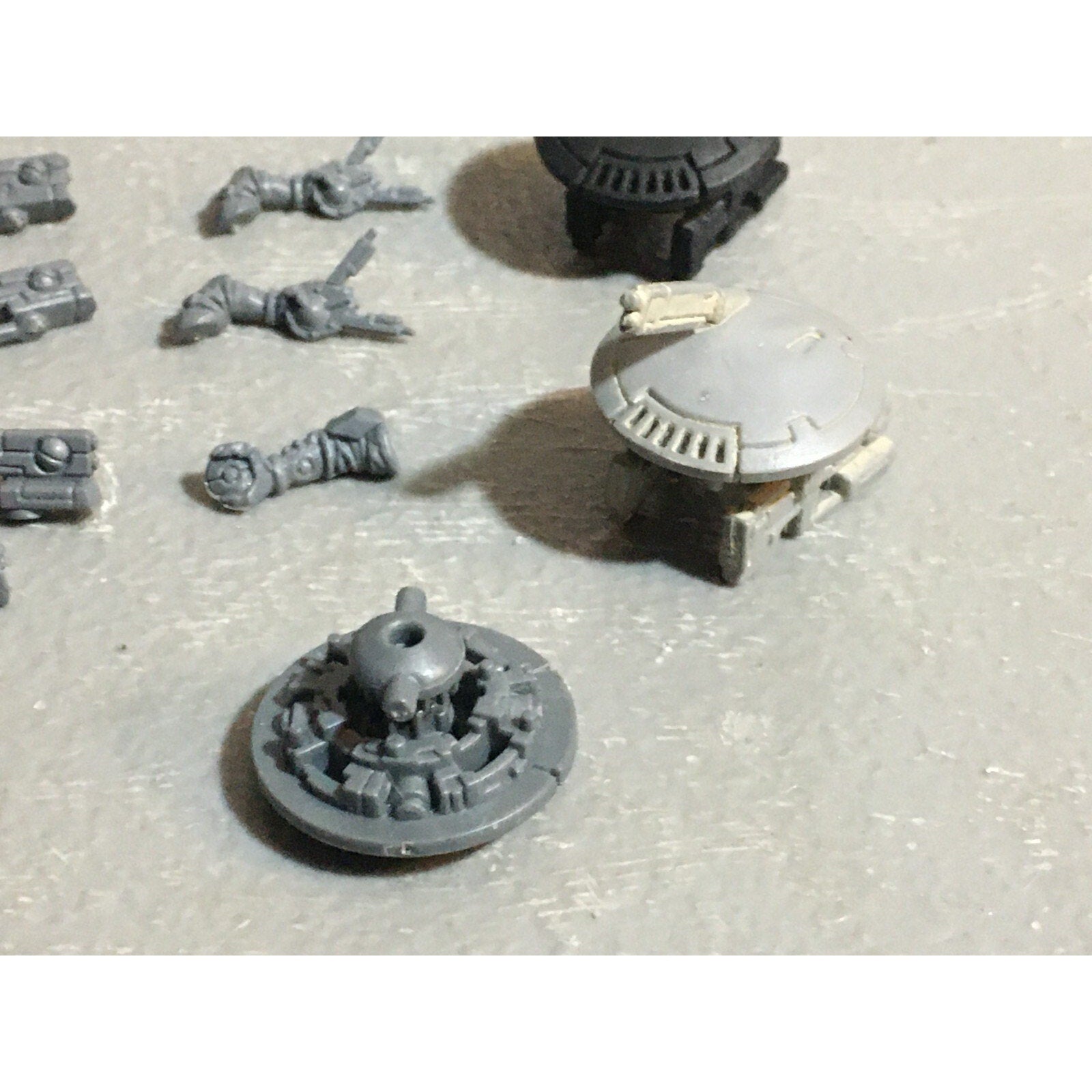A23029 WARHAMMER 40K TAU EMPIRE BITS LOT FIRE WARRIORS GUNS DRONES GW
