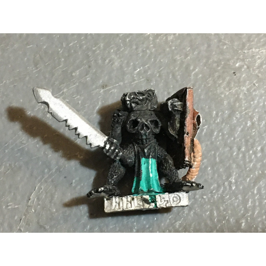 A23518 HHG HEARTBREAKER VINTAGE MINIATURE RATMAN CHAMPION HERO METAL