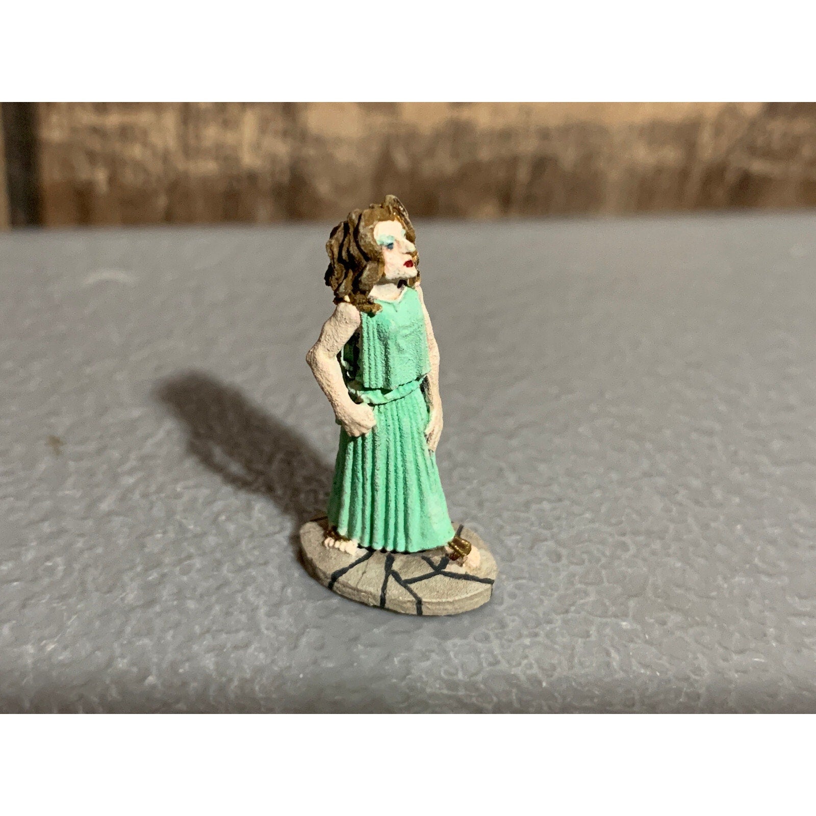 A10163 RAL PARTHA METAL RARE OOP PAINTED WOMAN CIVILIAN