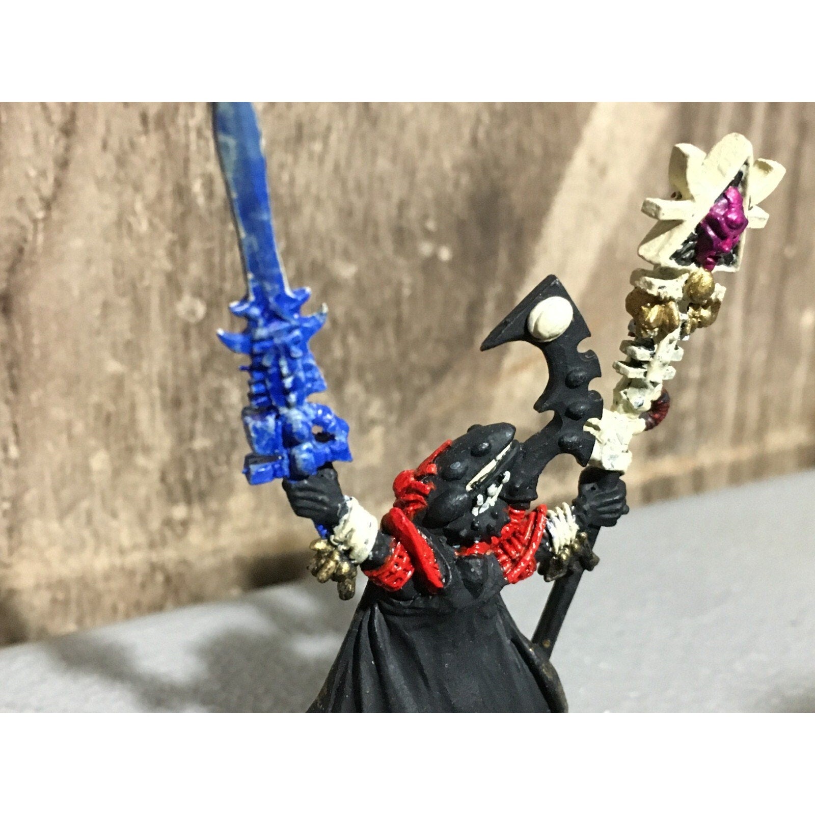 A19677 WARHAMMER 40K ELDAR CRAFTWORLDS METAL ELDRAD ULTHRAN FARSEER PAINTED