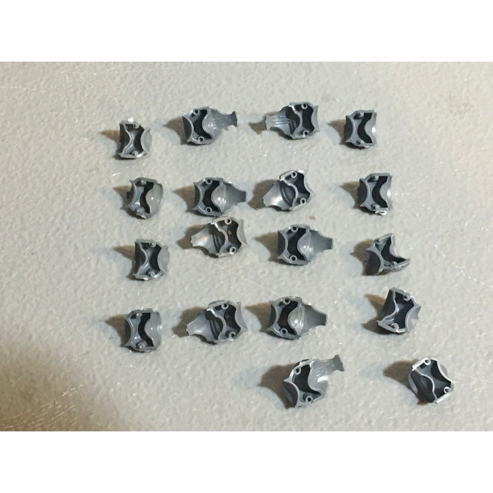 A29905 WARHAMMER 40K GREY KNIGHTS BITS LOT STRIKE TORSOS CHEST BACK GW