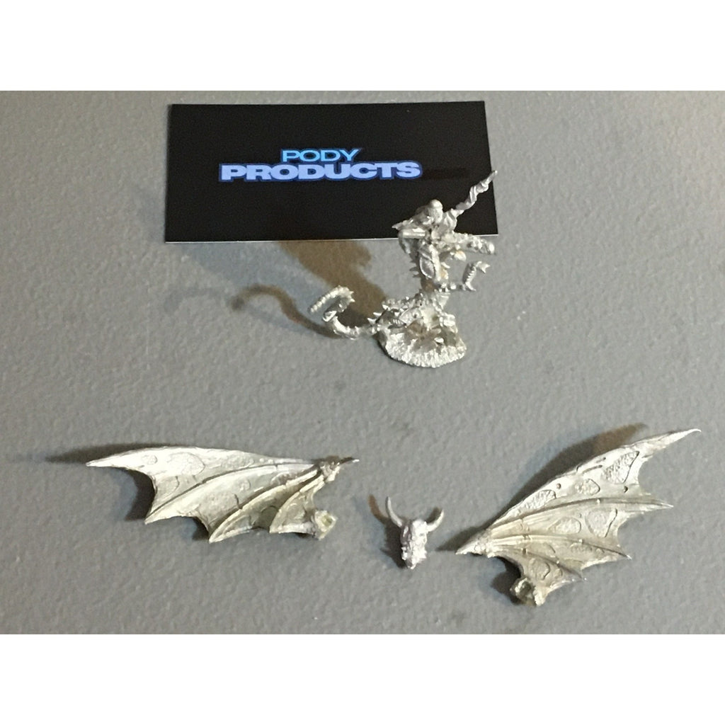 A33650 WARHAMMER WARMASTER UNDEAD METAL HERO ON ZOMBIE DRAGON GW