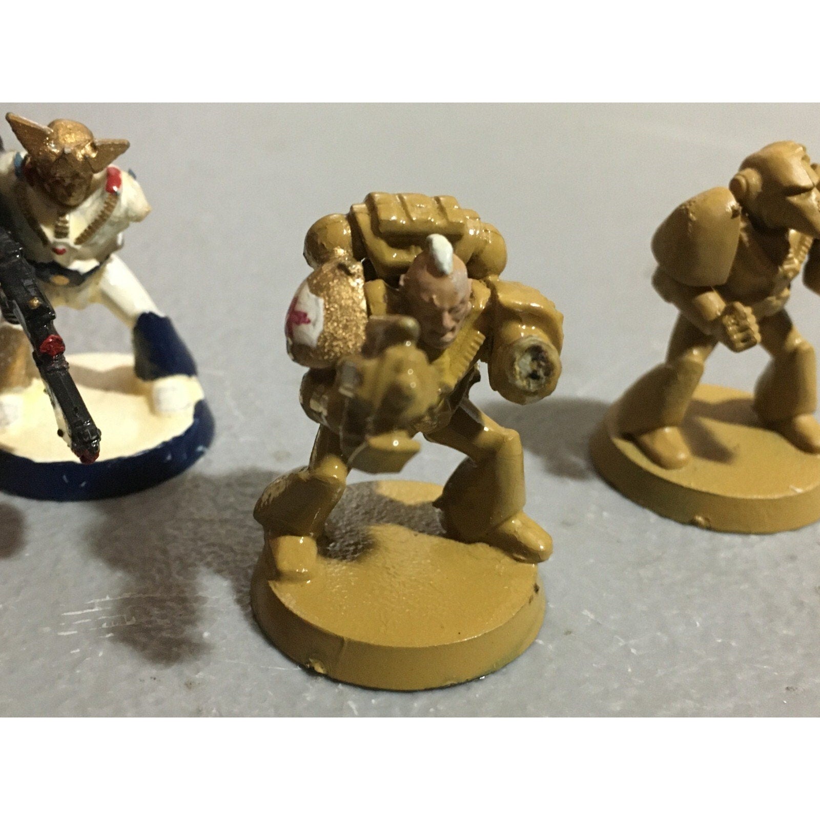 A19982 WARHAMMER 40K SPACE MARINES ROGUE TRADER RTB01 3 PK INCOMPLETE