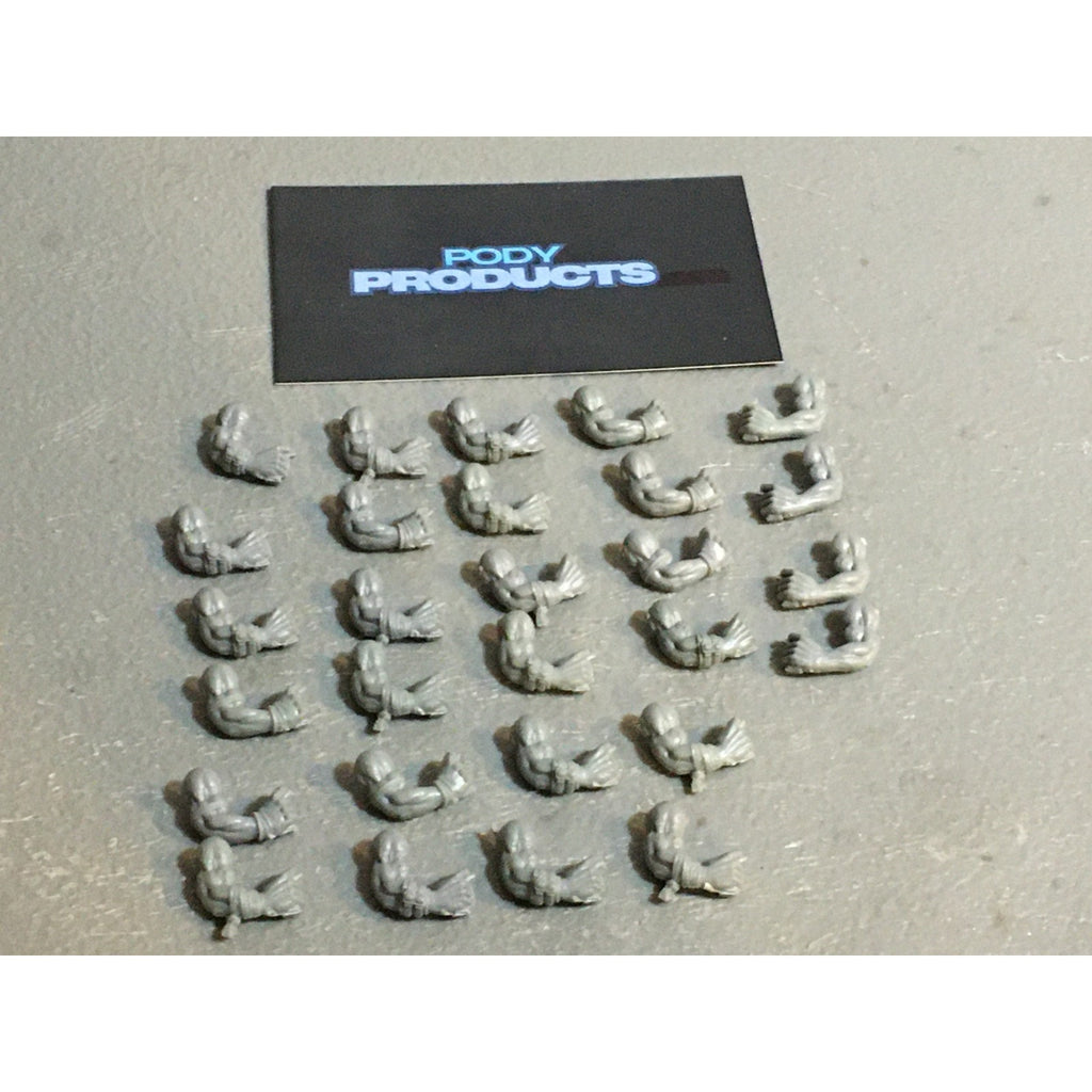 A33572 WARHAMMER 40K SPACE ORKS BITS LOT ARMS GW GAMES WORKSHOP