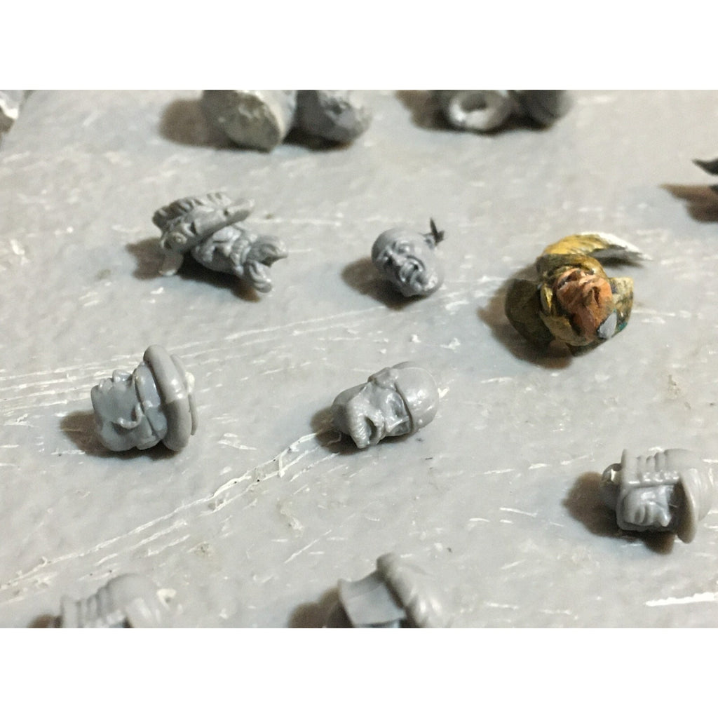 A23441 WARHAMMER FANTASY THE EMPIRE BITS LOT HEADS GAMES WORKSHOP GW
