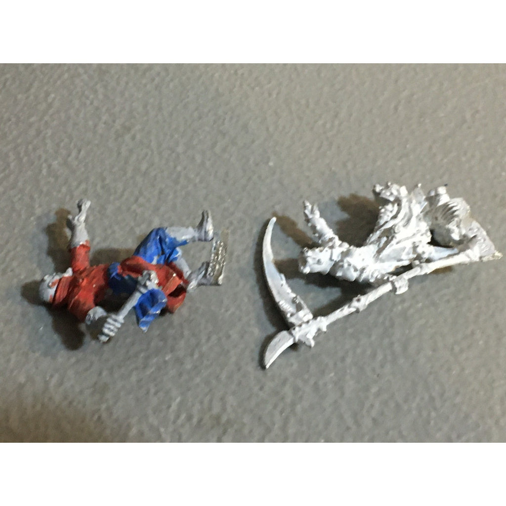 A34012 CHAINMAIL METAL MINIATURES WOTC HUMAN SORCERER THALOS & DEATH CLERIC