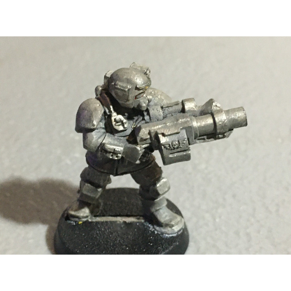 A22123 WARHAMMER 40K IMPERIAL GUARD ASTRA IG METAL KASRKIN GRENADE LAUNCHER GW