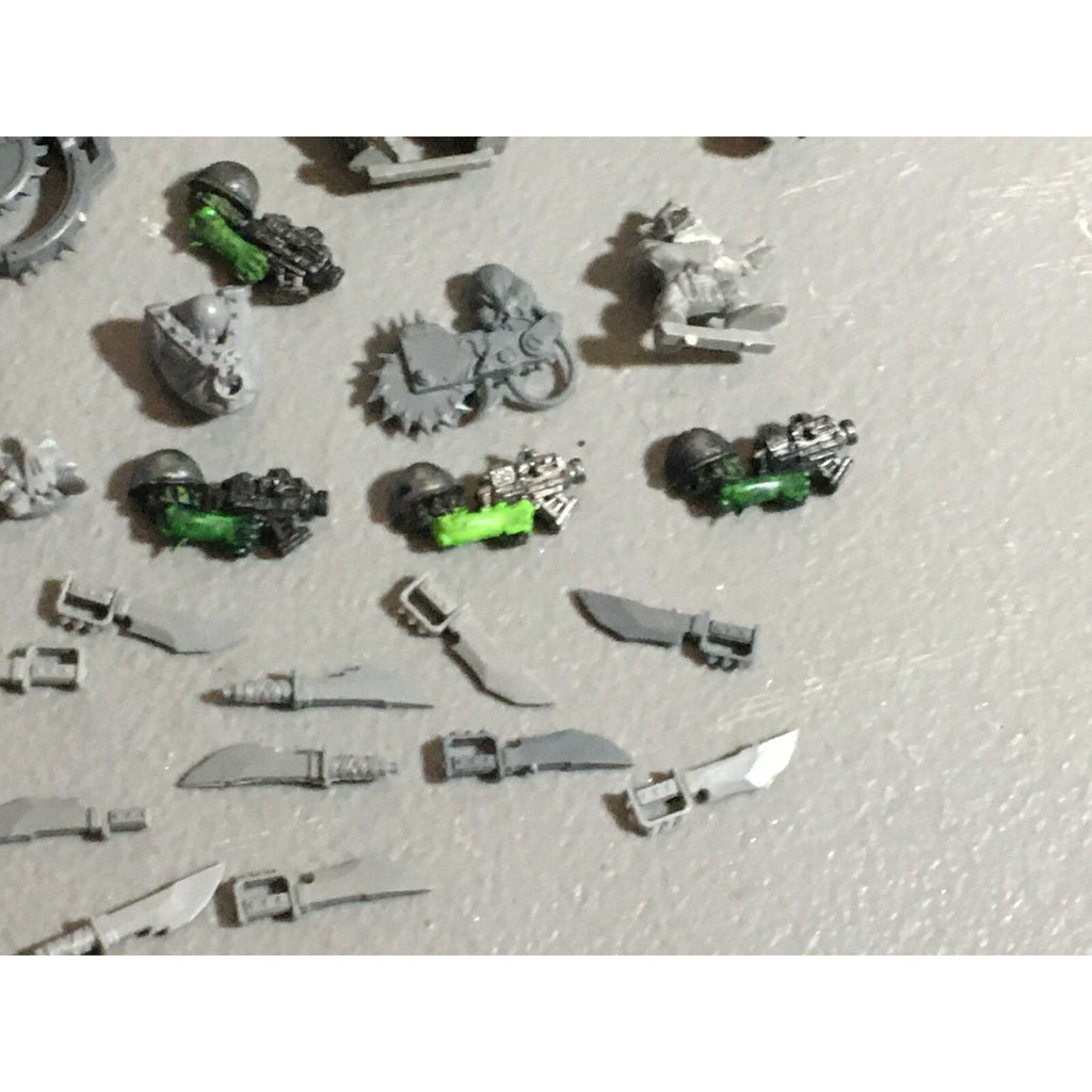 A22084 WARHAMMER 40K ORKS INCOMPLETE & BITS LOT GAMES WORKSHOP GW