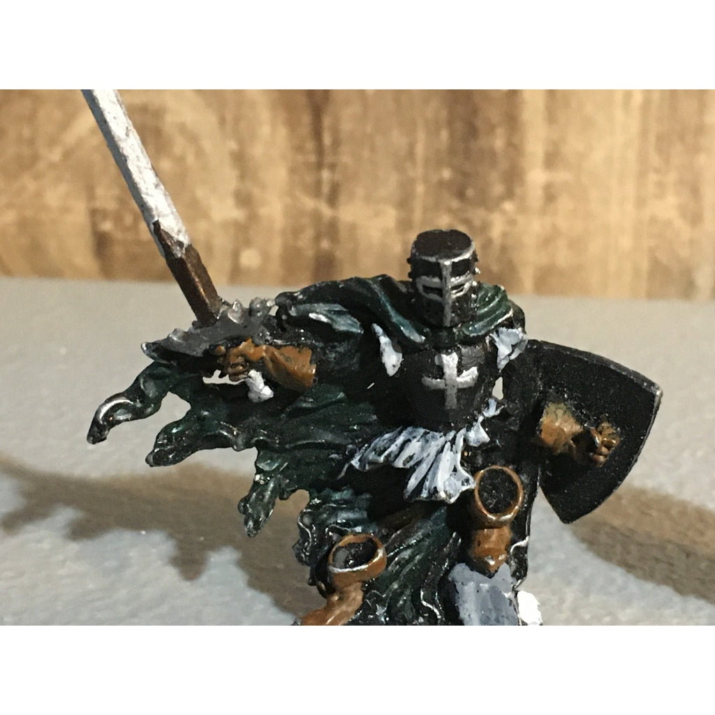 A24857 UNBRANDED METAL TABLETOP OLD OOP D&D FANTASY KNIGHTS SWORDSMEN MINIATURES