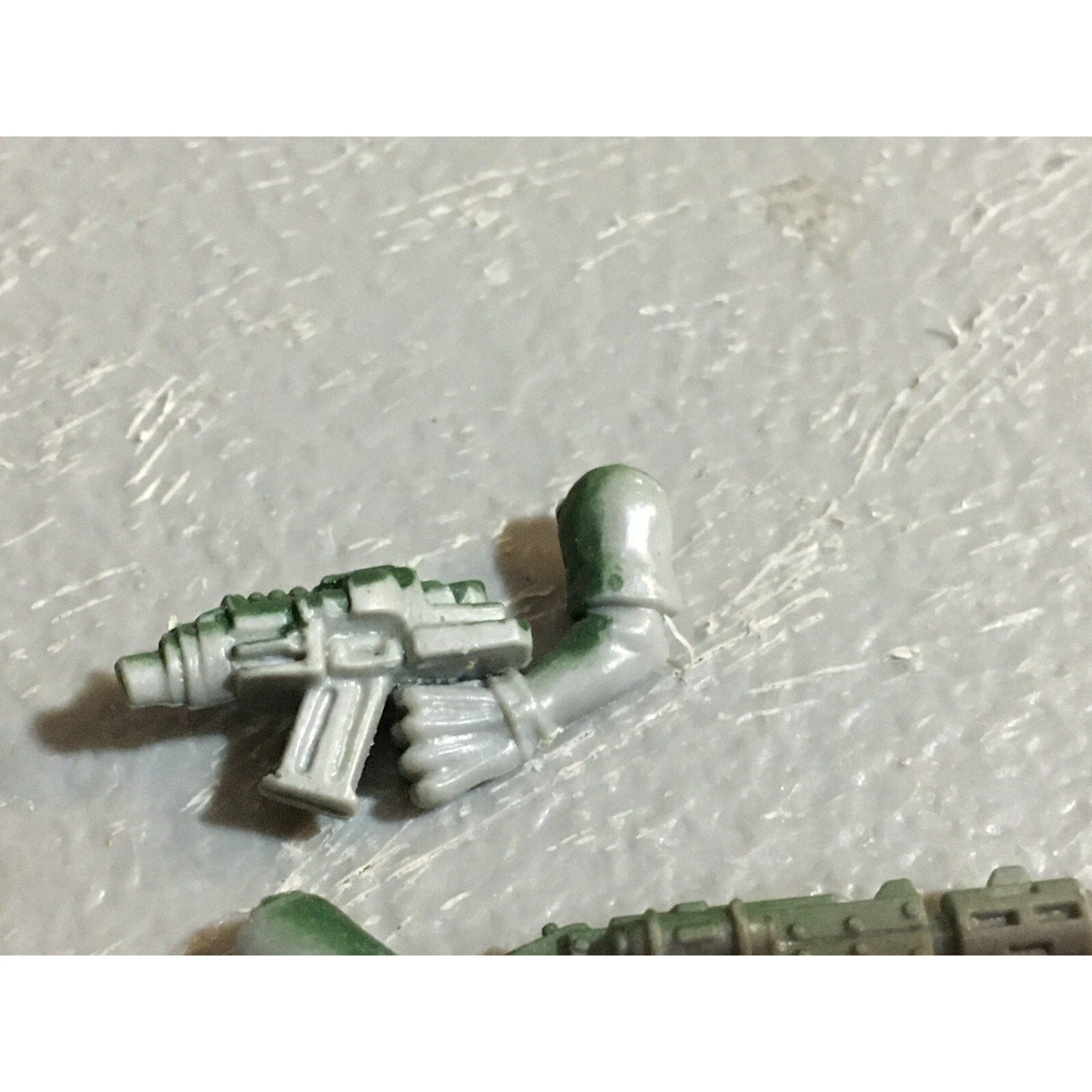A23269 WARHAMMER 40K ORKS BITS LOT ROGUE TRADER BOYZ ARMS WEAPONS OOP GW