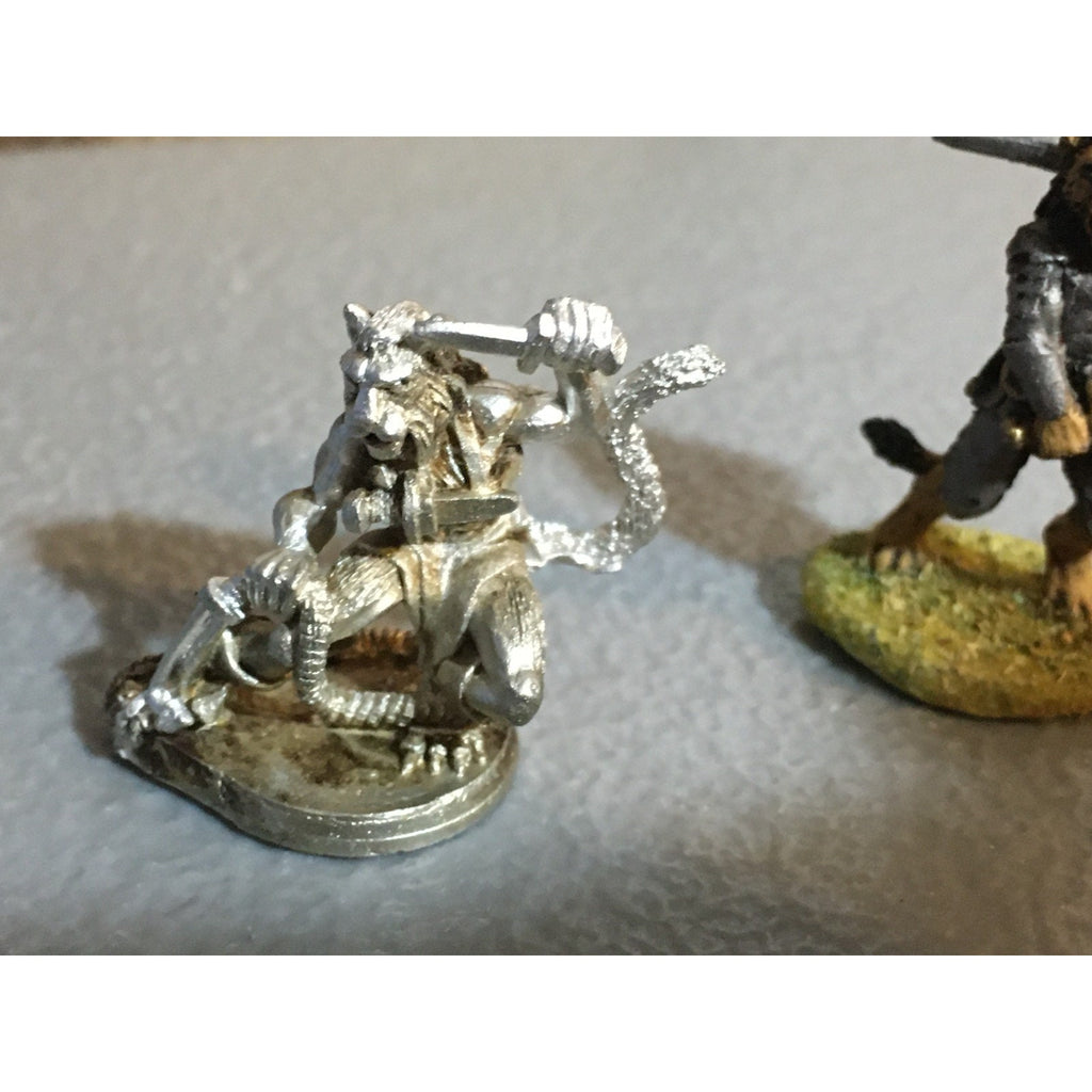 A24862 UNBRANDED METAL TABLETOP OLD OOP D&D FANTASY CATFOLK WARRIORS MINIATURES