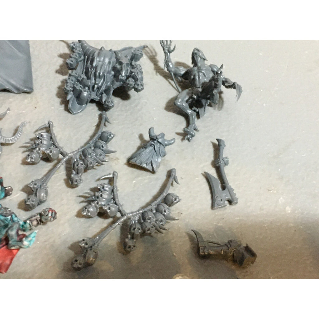 A20140 WARHAMMER AOS FANTASY BITS LOT ORCS EMPIRE CHAOS LIZARDMEN OGRE