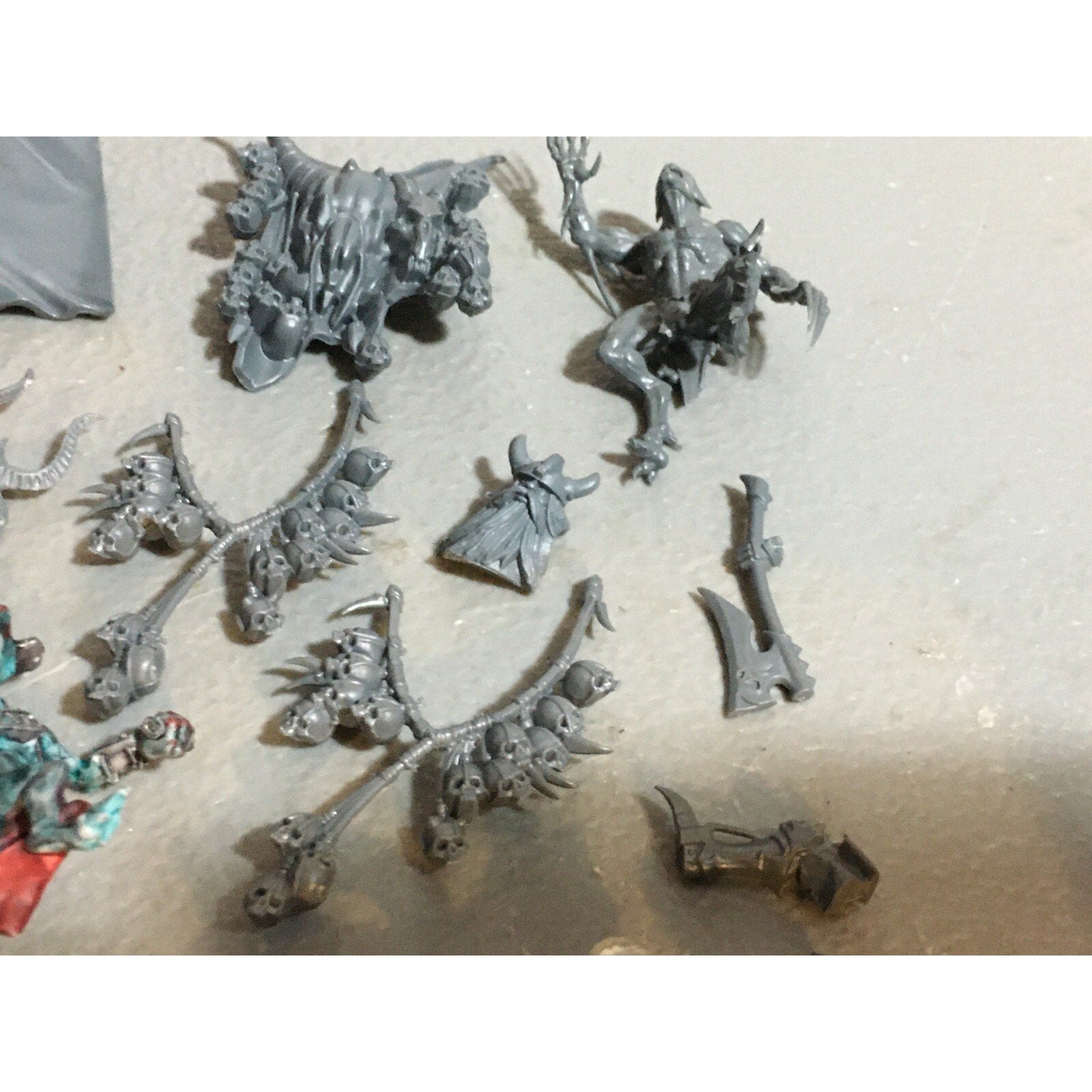 A20140 WARHAMMER AOS FANTASY BITS LOT ORCS EMPIRE CHAOS LIZARDMEN OGRE