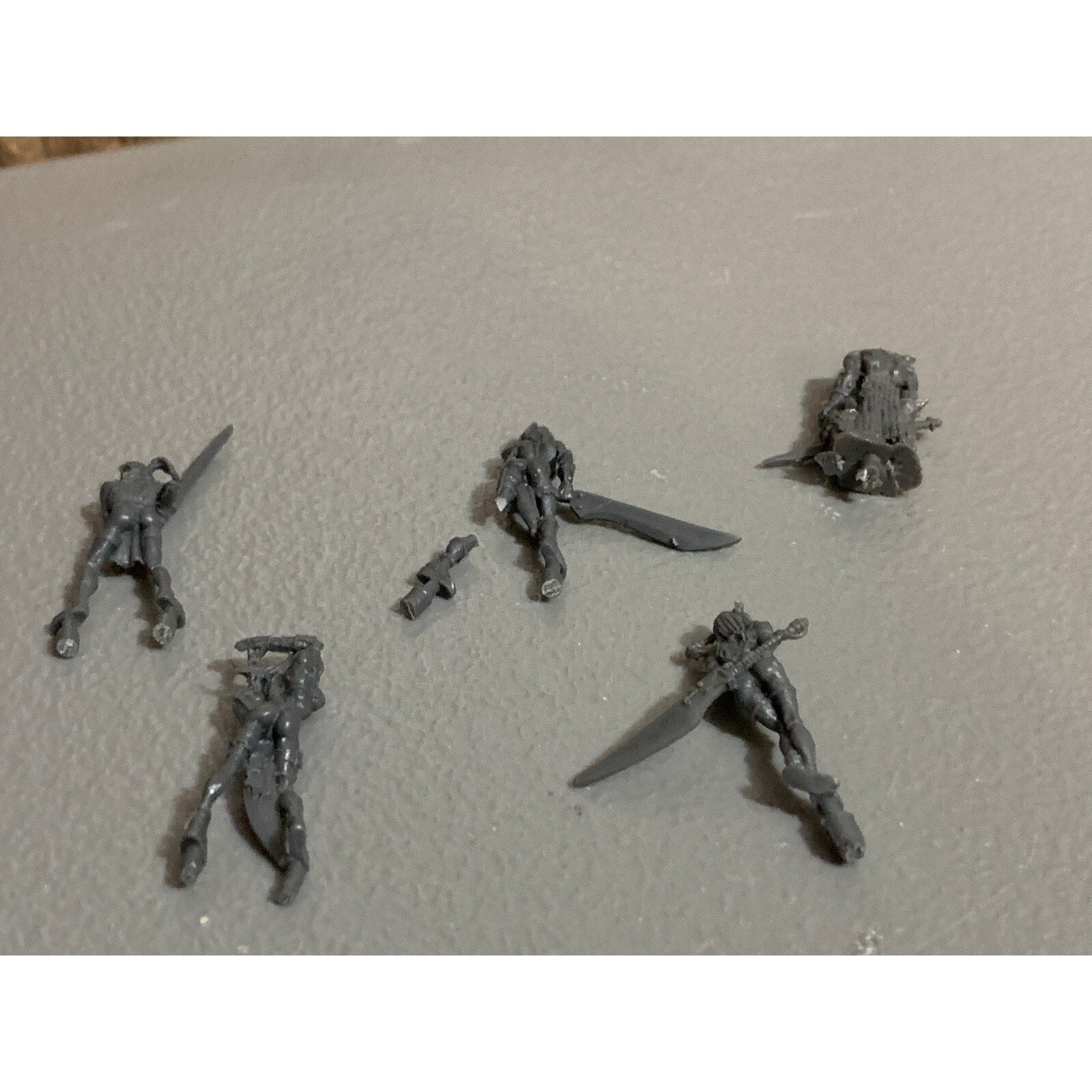 A10735 RACKHAM CONFRONTATION PLASTIC KELT FIANNAS & DRAC MAC SYRO