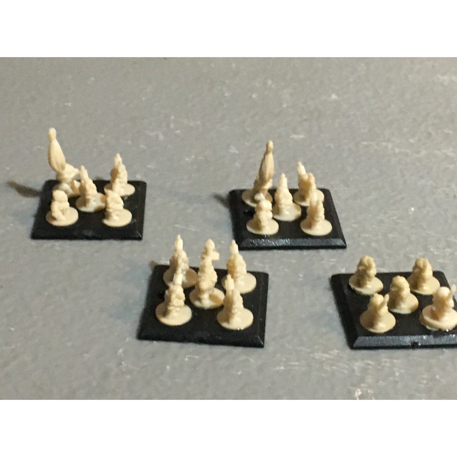 A24536 EPIC 40K SQUAT WARRIORS 4 BASES GAMES WORKSHOP WARHAMMER GW